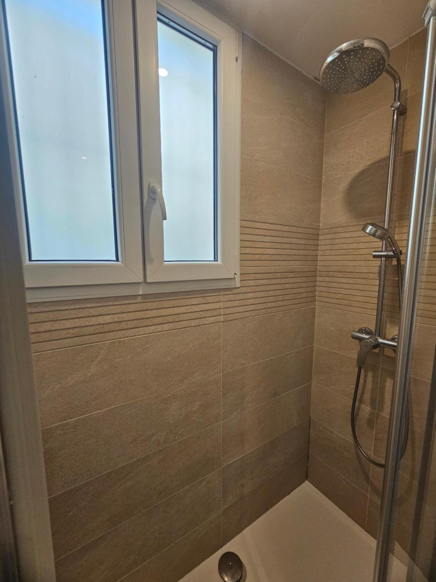 *Appartement Moderne/2 Minutes Du Metro* Saint-Ouen  Exterior photo